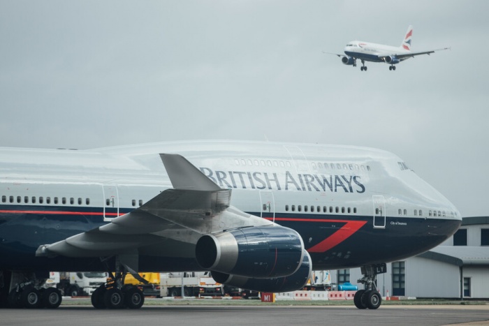 British Airways waves farewell to Boeing 747 | News