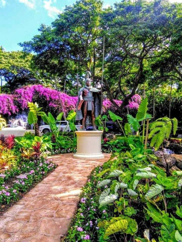 Aloha Friday Photo: King Kamehameha I Statue at Grand Wailea Resort, Maui